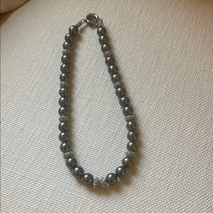 Elegant Black Pearl Necklace